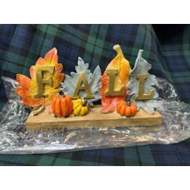 My EverGreen 5.25" Fall Resin Maple Leave Table Top