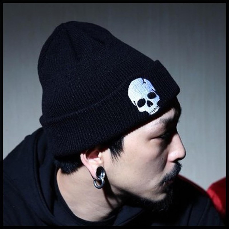 White Fang CZ473 Skull Rock Beanie, Knit Hat, Fashionable, Outdoor,