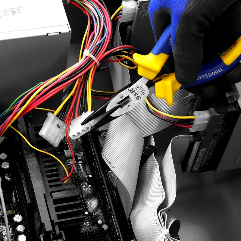 S&R Long Nose Pliers (Radio Pliers) with a Cutting Edge