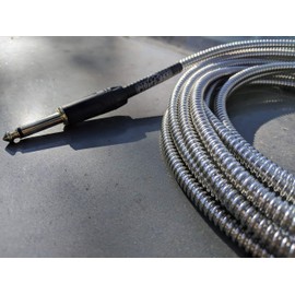 Pig Hog Armor Clad 1/4" Instrument Cable, Gold, 20 feet (PHAC20)