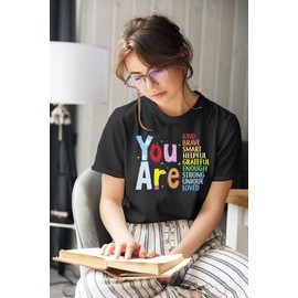 Teacher Shirts Be Kind Tshirt Women First Day of School Shirt Back to School Tees Motivation Crewneck Tee Tops Black