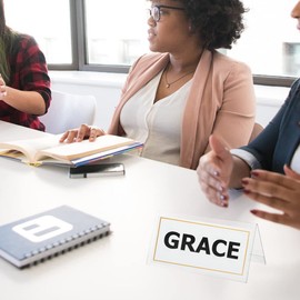 Ciieeo Table Menu Stand 6pcs Acrylic Name Tent Holder Desk Nameplate Signs Name Card Display Holder Reusable Name Tent Stand Table Seat Card Holder for Office Conference Meeting Room