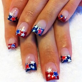 24Pcs Red Blue White Star Press on Nails Short Square Fake Nails Independence Day Acrylic Nails Reusable 4th of July False Nails French Tip Nails Press ons Patriotic Designs Stick on Nails for Women