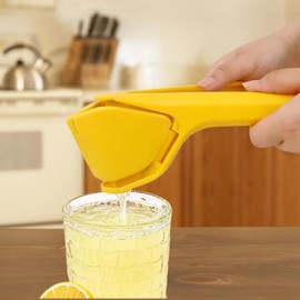 Lemon Fluicer, Easy Squeeze Manual Lemon Juicer, Citrus Juicer That Folds Flat for Space-Saving Storage, Lemon Squeezer with Pivot to Increase Leverage (Yellow)