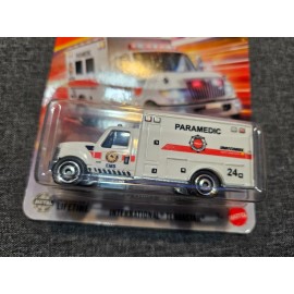 Matchbox International Terrrastar #24/125 Paramedic Ambulance 2025 White