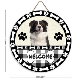 Rustic Dog Door Hanger Border Collie Dog Paw Print Bone Black and White Plaid Front Door Welcome Sign Funny Animal Dog Lover Gift Circle Wooden Hanging Wall Art for Wall Door Decoration 12 Inch