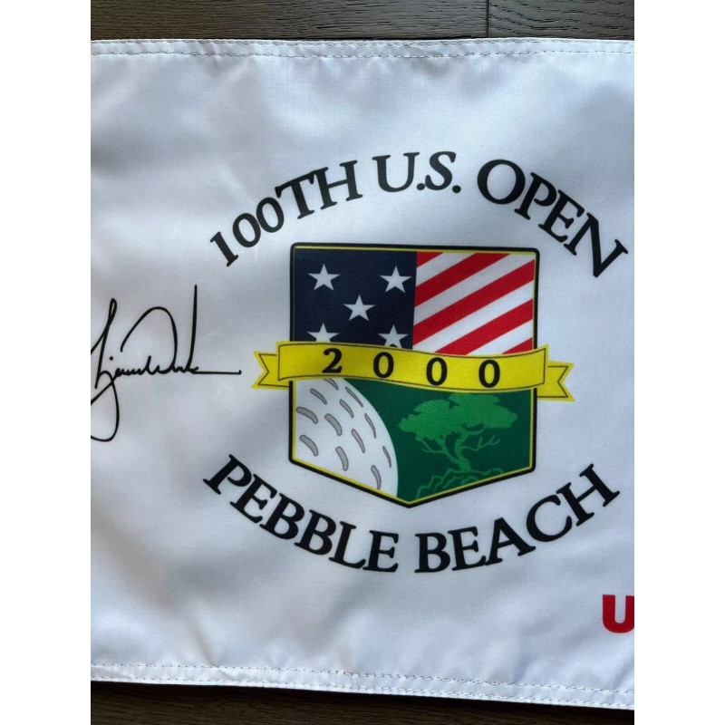2000 US Open @ Pebble Beach White Souvenir Flag w/Tiger