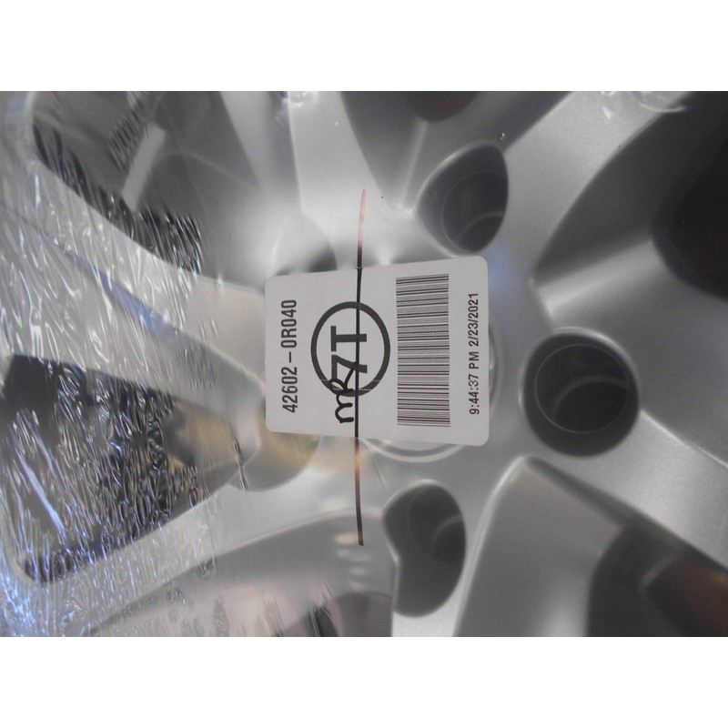 RAV4 Hubcap 2019-2025 17 inch