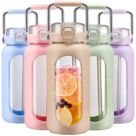 BLUEGO - Botella de agua de 64 onzas de vidrio con mango de acero inoxidable, botella de agua grande con marcadores de tiempo y funda de silicona, jarra de agua de medio galón sin BPA para uso diario