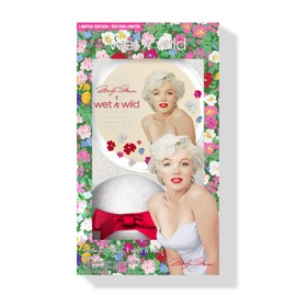 Iluminador y esponja Marilyn Monroe Wet n Wild Ed Limitada