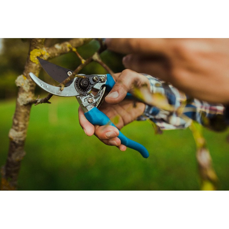 Altuna 42R One Handed Pruner for Gardening Work 22 cm