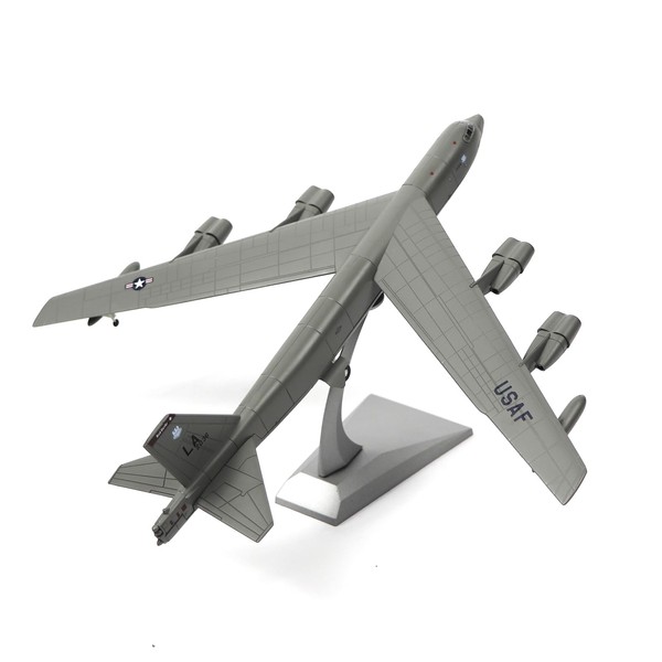 NUOTIE 1/200 Scale B-52 Stratofortress Long-Range Subsonic Jet-Powered Strategic Bomber