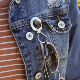 Keep Outer Space Beautiful Fraggle Rock Uncle Traveling Matt Magnetic Metal Eyeglass ID Badge Holder