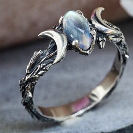 ASFKIPMF Moonstone Ring Sterling Silver Moon Phase Ring Oval Moonstone Moon Women's Retro Ring Creative Tear Shaped Water Drop Crescent Punk Ring Natural Moonstone Victorian Style Size 6-10 Size S