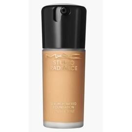 MAC Studio Radiance Serum Powered Foundation NC42