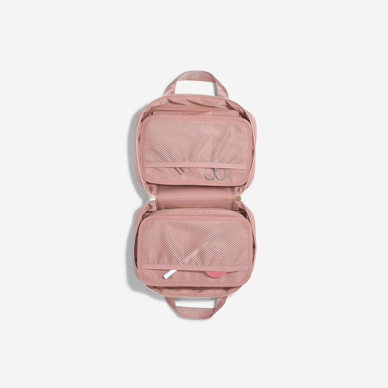 Stackers Recycled Nylon Pink Hanging Washbag