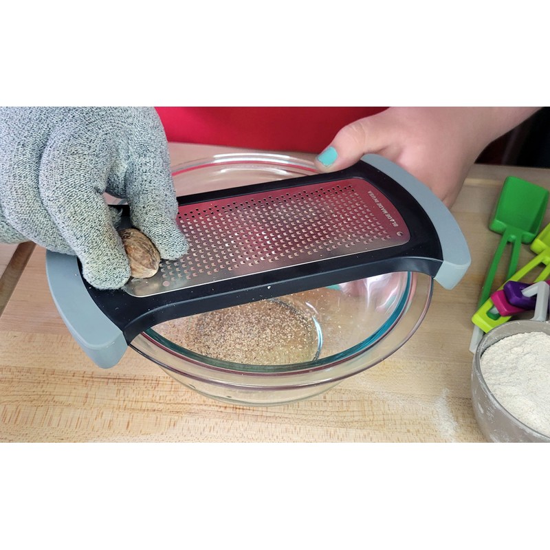 Microplane Fine Bowl Grater - Perfect Grating Cheese, Vegetables, Fruits