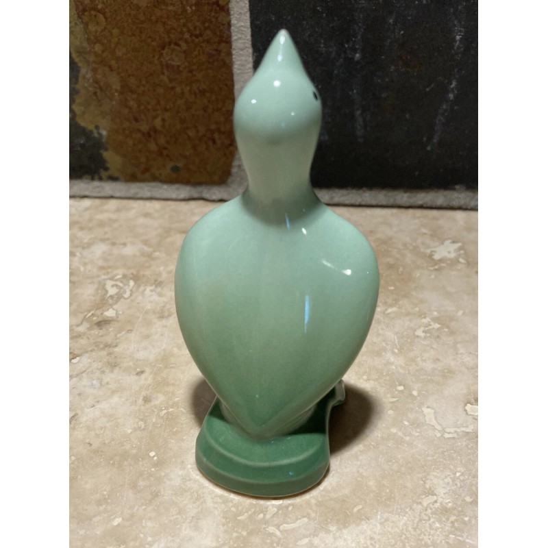 Le Creuset 3.5" Tall "Rosemary" LE CREUSET Pie Bird Funnel