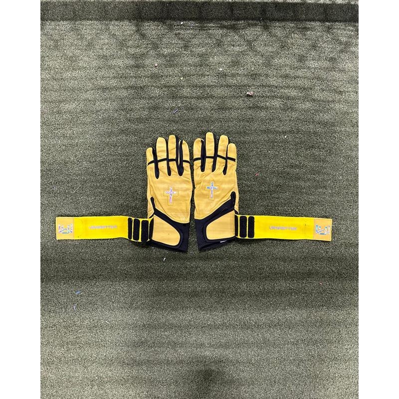 Unwritten Long Cuff Batting Gloves | Flashy Series - Color: