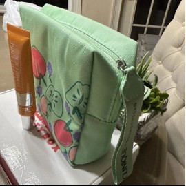 Clinique Superdefense City Block SPF 50 1.4 fl oz Brand New Unboxed & Green Bag