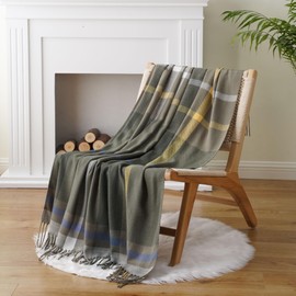 BATTILO HOME Olive Green Plaid Throw Blanket for Sofa - Army Green Plaid Blanket Buffalo Checkered Blankets - Lightweight Farmhouse Outdoor Throw Blankets for Bed Couch, 127x152cm