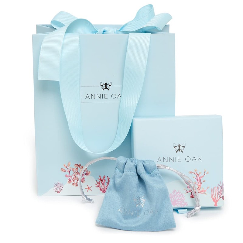 Annie Oak Womens 925 Silver Clam Shell Bracelet