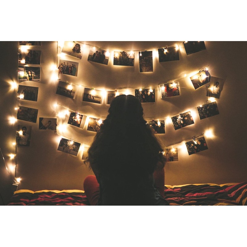 Cynzia Photo Clip String Lights Battery Powered, 100 LED Fairy