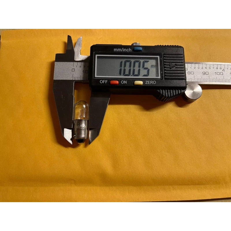 McIntosh (15) BAYONET #1866 INCANDESCENT MC2205 LAMPS /6.3v .25A /