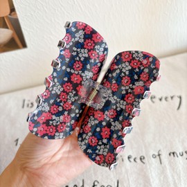 XIEDAN4U Floral Pattern Hair Claw Clip, Blue and Pink Flowers, Acetic Acid Anti-Decolorization Hair Claw Clip Strong Grip and Comfortable Hair Secure 3D Designed