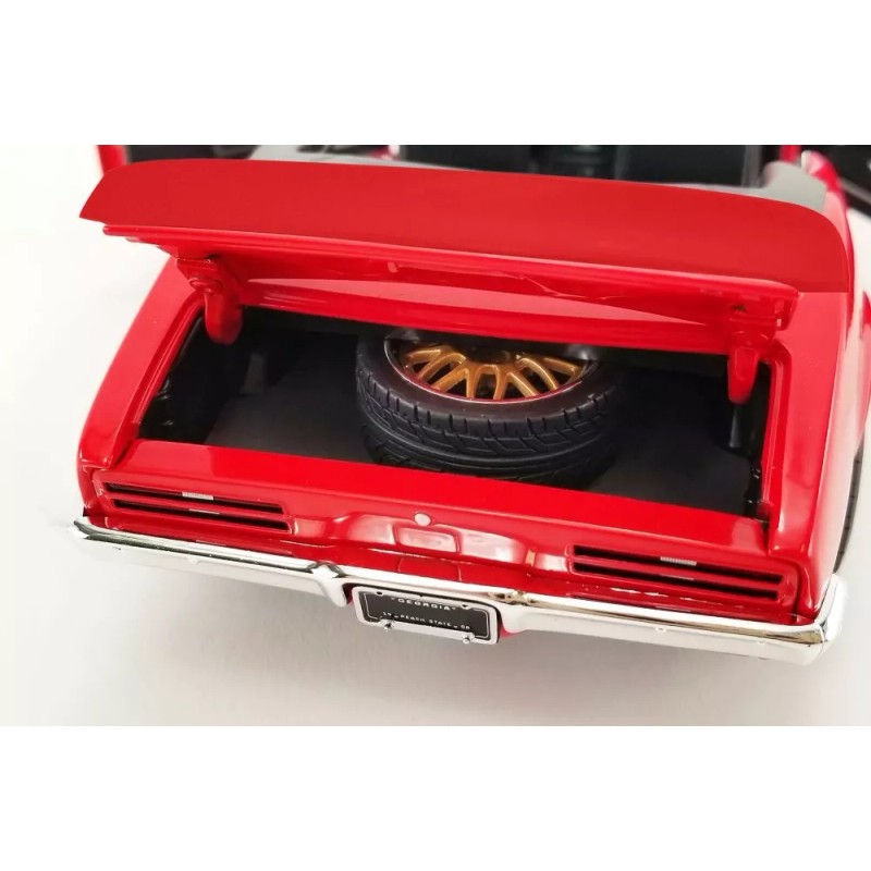 Acme 1968 PONTIAC FIREBIRD CONVERTIBLE - RESTOMOD 1/18 scale DIECAST