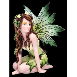 Fantasy Elves Figurine in Green Dress 11 cm Fairy