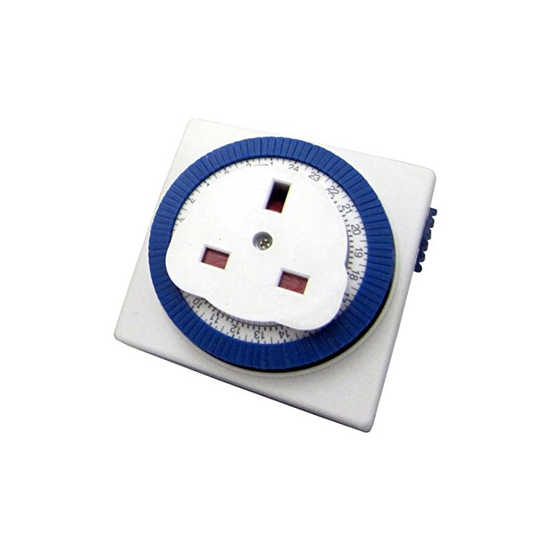 Uni-Com 55297 Mechanical Plug in Segment Timer, White