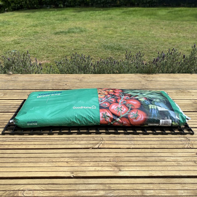 Selections Interlocking Growbag Mat for Improved Drainage (Pack of 8),