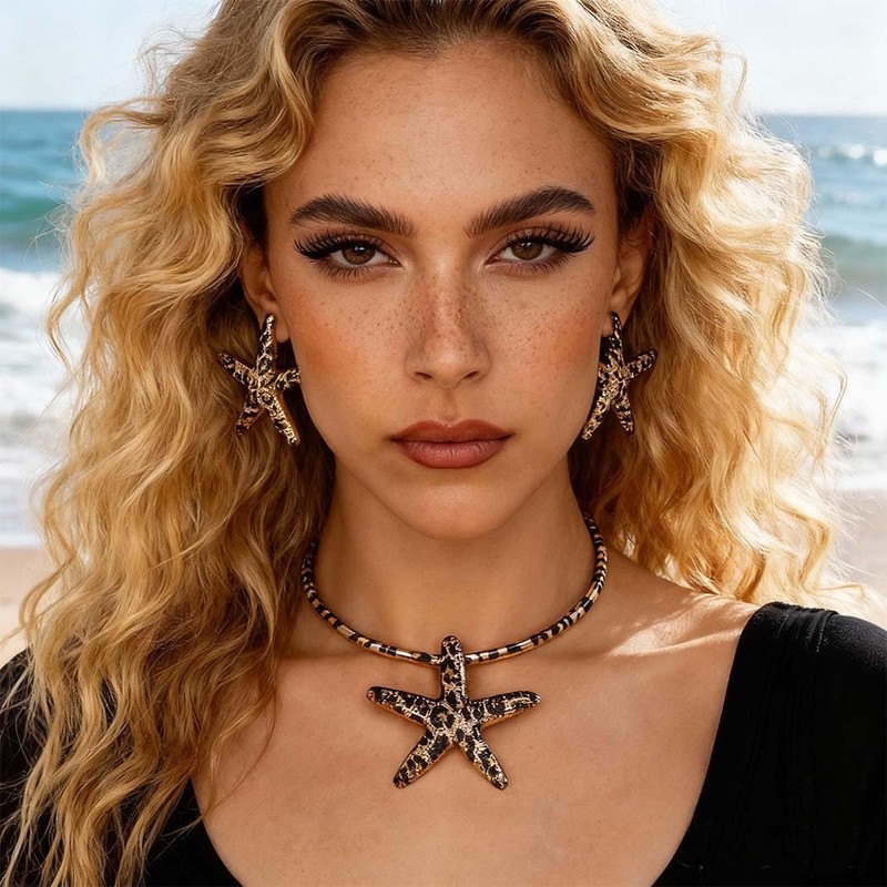 Dmaiy Leopard Print Starfish Necklace Earring Set Gold Statement Choker