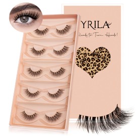 VYRILA Natural Lashes 0.05mm PBT Fiber Lightweight Wispy Lashes, 0.1mm Superfine Invisible Clear Band 14mm False Eyelashes, 5 Pairs Fake Eyelashes Wispy Cat Eye Lashes(Glitz-5 Pairs Lashes Pack)