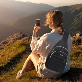 MOSISO Sling Backpack Small Hiking Daypack, Quilted Crossbody Sling Bag with Removable Strap One Shoulder Chest Bag, Black