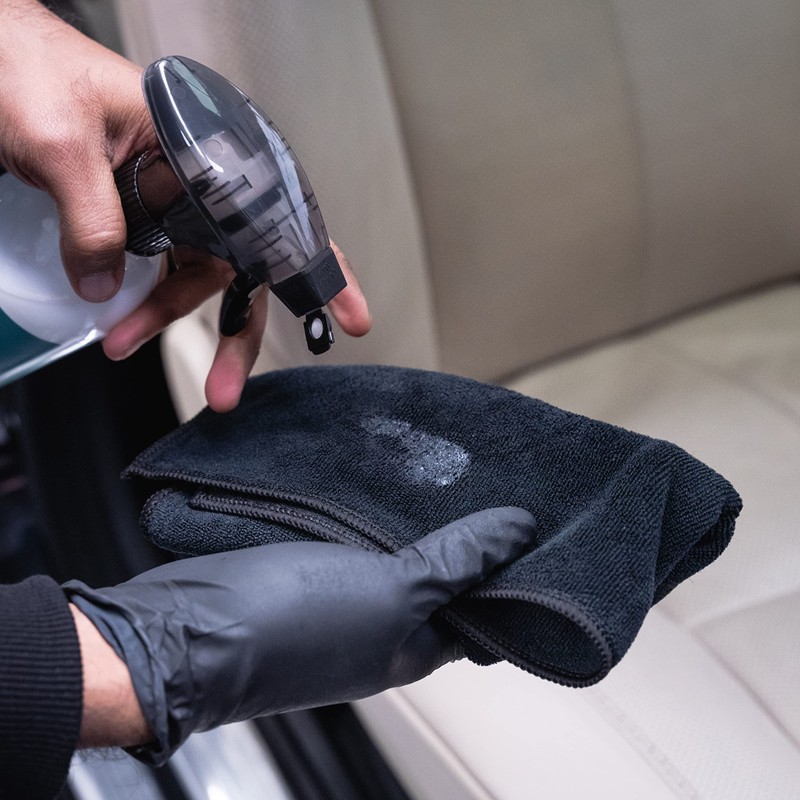 Geist. Dye & Friction Blocker for Leather & Vinyl |