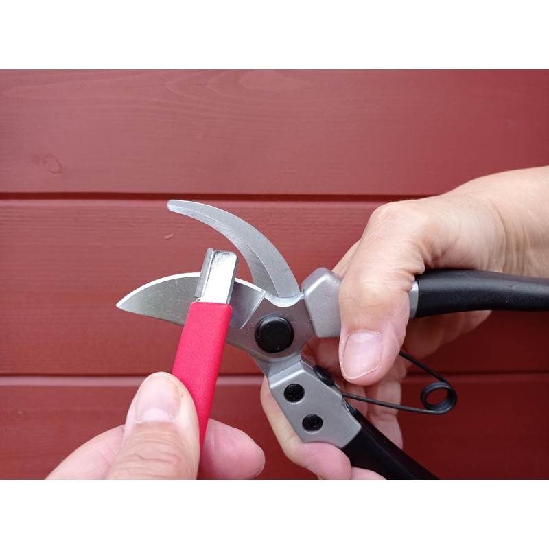 Fieldhaus Carbide Sharpener