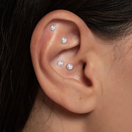 Zeizafa 100Pcs Disposables Ear Sticker Acupunctures Beads Ear Care Bead Auricular Ear Sticker Massager Clear Ear Point Sticker