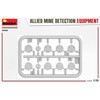 Miniart MIN35390 1:35-Allied Mine Detection Equipment Scale Model kit, Unpainted