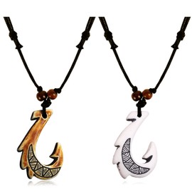 YANCHUN 2 Pcs Hawaiian Fish Hook Necklaces for Men Brown Hawaiian Necklace Black Fish Hook Pendant Necklace Jewelry