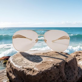 GIFIORE Retro Oversized Aviator Sunglasses for Women Men, Vintage Gold Metal 70s Stylish Aviators Sun Glasses (Gold/Champagne)