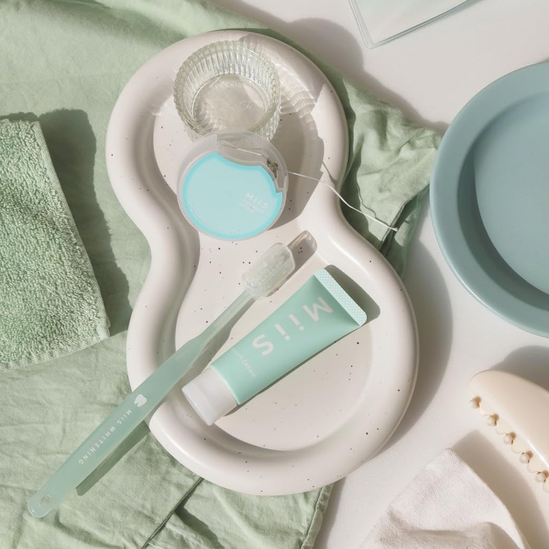 MiiS Mint Floss Toothpaste, Interdental Care, Fluorine, Prevents Cavities, Mint