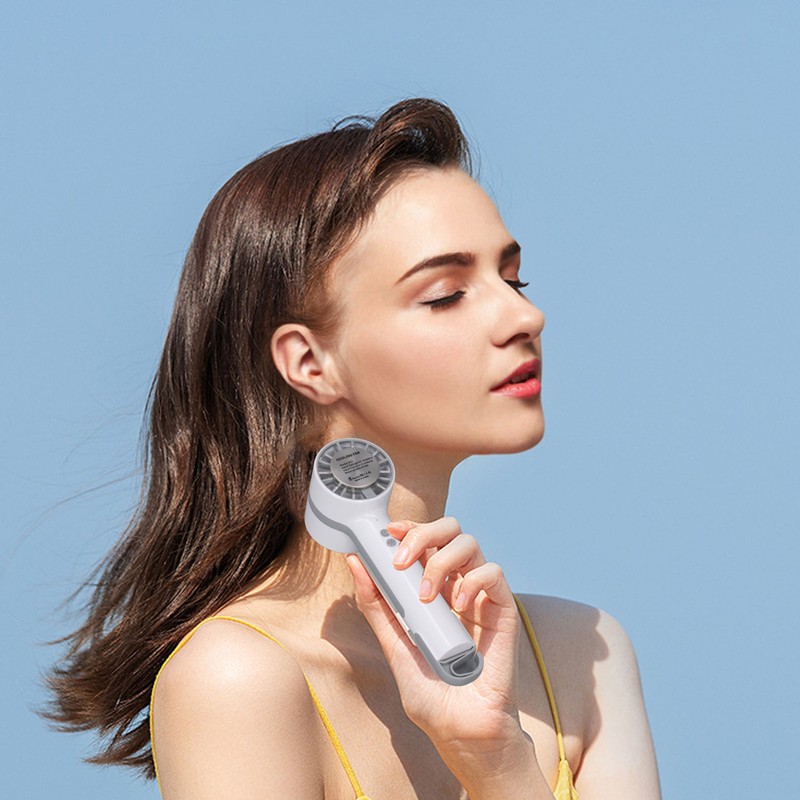 Handheld Cooling Fan USB Rechargeable Semiconductor Refrigeration Hand Fan with