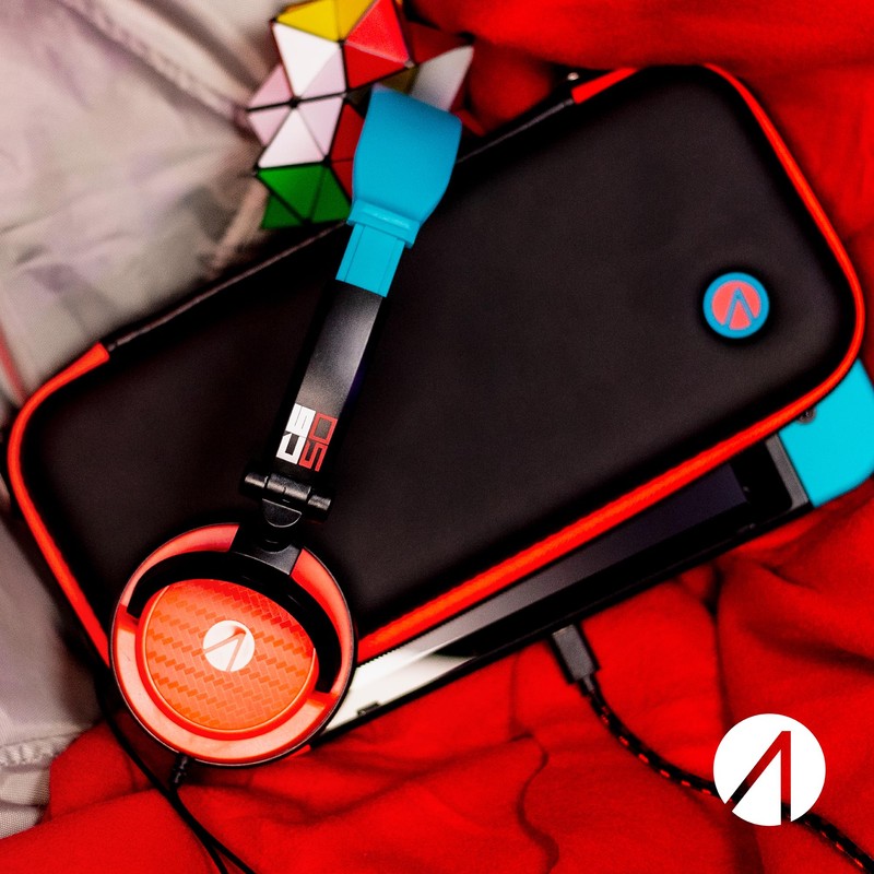 Switch Premium Travel Kit (Tasche/Headset/Kabel)