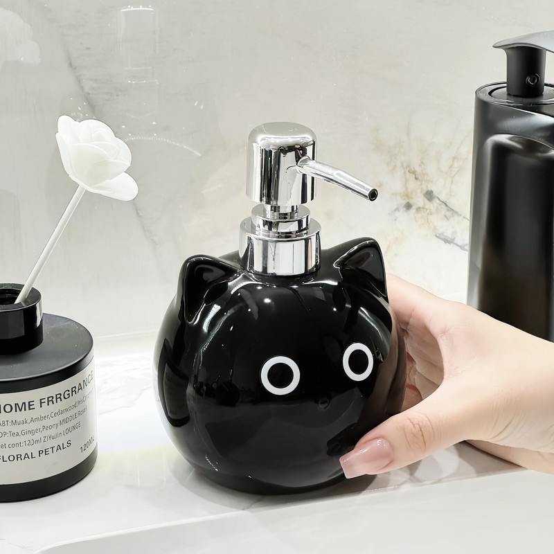 Hosoncovy Black Cat Ceramic Liquid Soap Dispenser with Pump,Pump Bottle