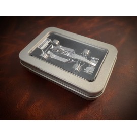 32GB F1 Racing Car Shaped USB 2.0 Memory Stick with Gift Tin (Silver)