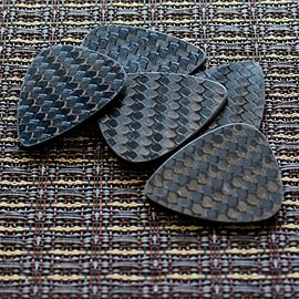 Carbon Tones Car-Mmp-4 Mixed Plectrum Picks (Pack of 4)