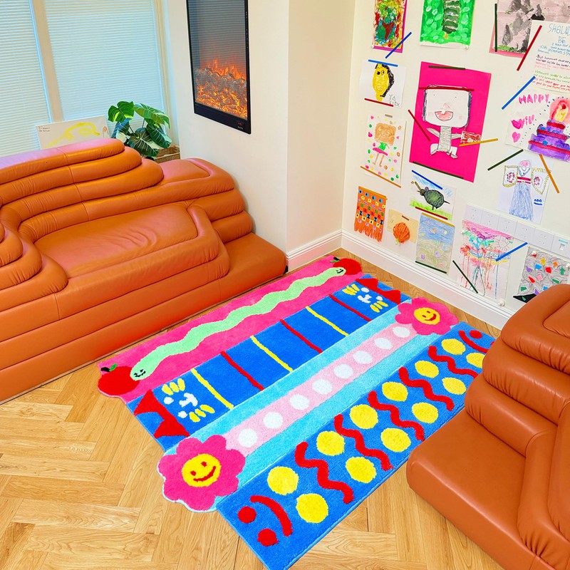 Bug & Red Apple Modular Rug Tile – Washable Anti-Slip