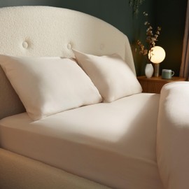 Silentnight Brushed Cotton Double Fitted Sheet - Soft Velvety Touch 100% Cotton - Cosy Warmth Feel for Colder Nights - Breathable Lightly Brushed Hypoallergenic Fitted Sheet, Double Bed, Natural
